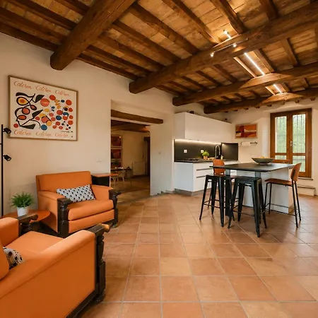 Casale Dell'usignolo Apartment *